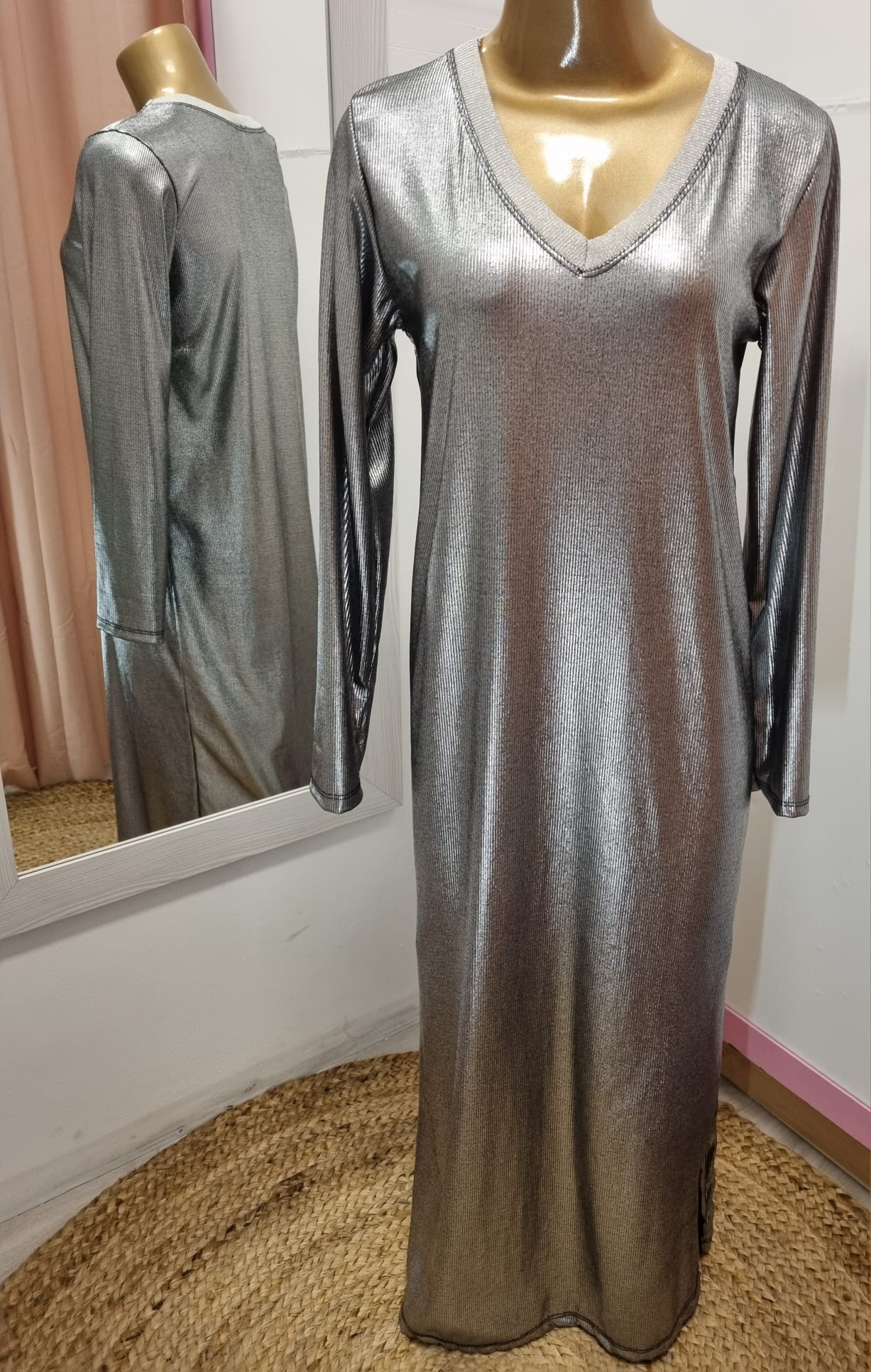 VESTIDO MANGA LARGA EN DORADO Y PLATEADO