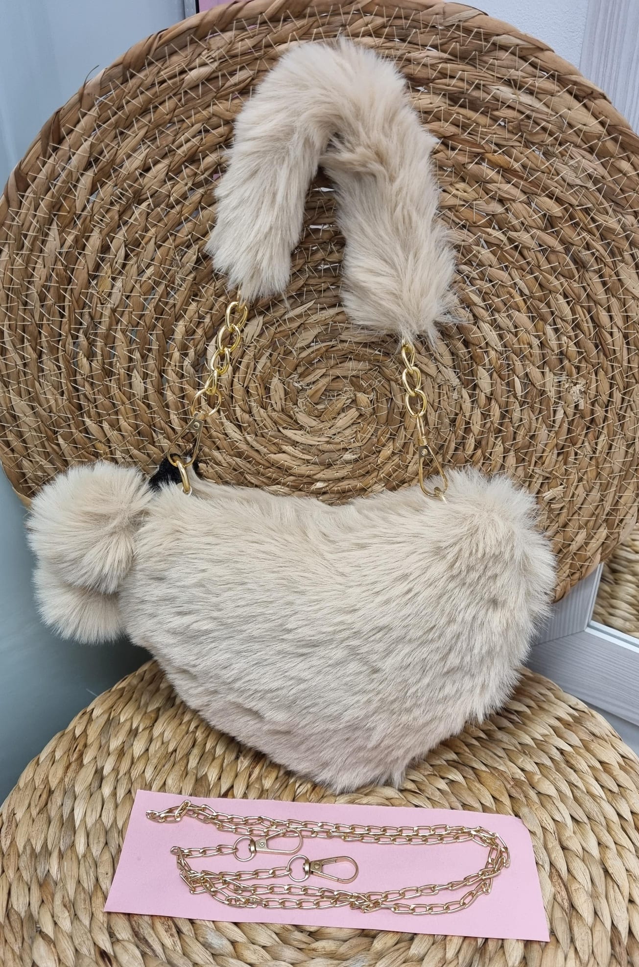 BOLSOS DE PELO FORMA CORAZON
