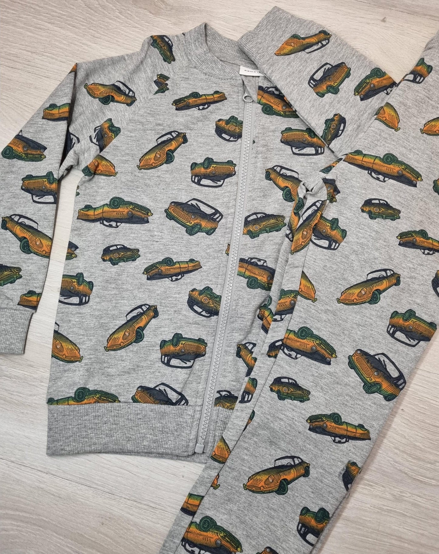 CHANDAL NAMEIT COCHES