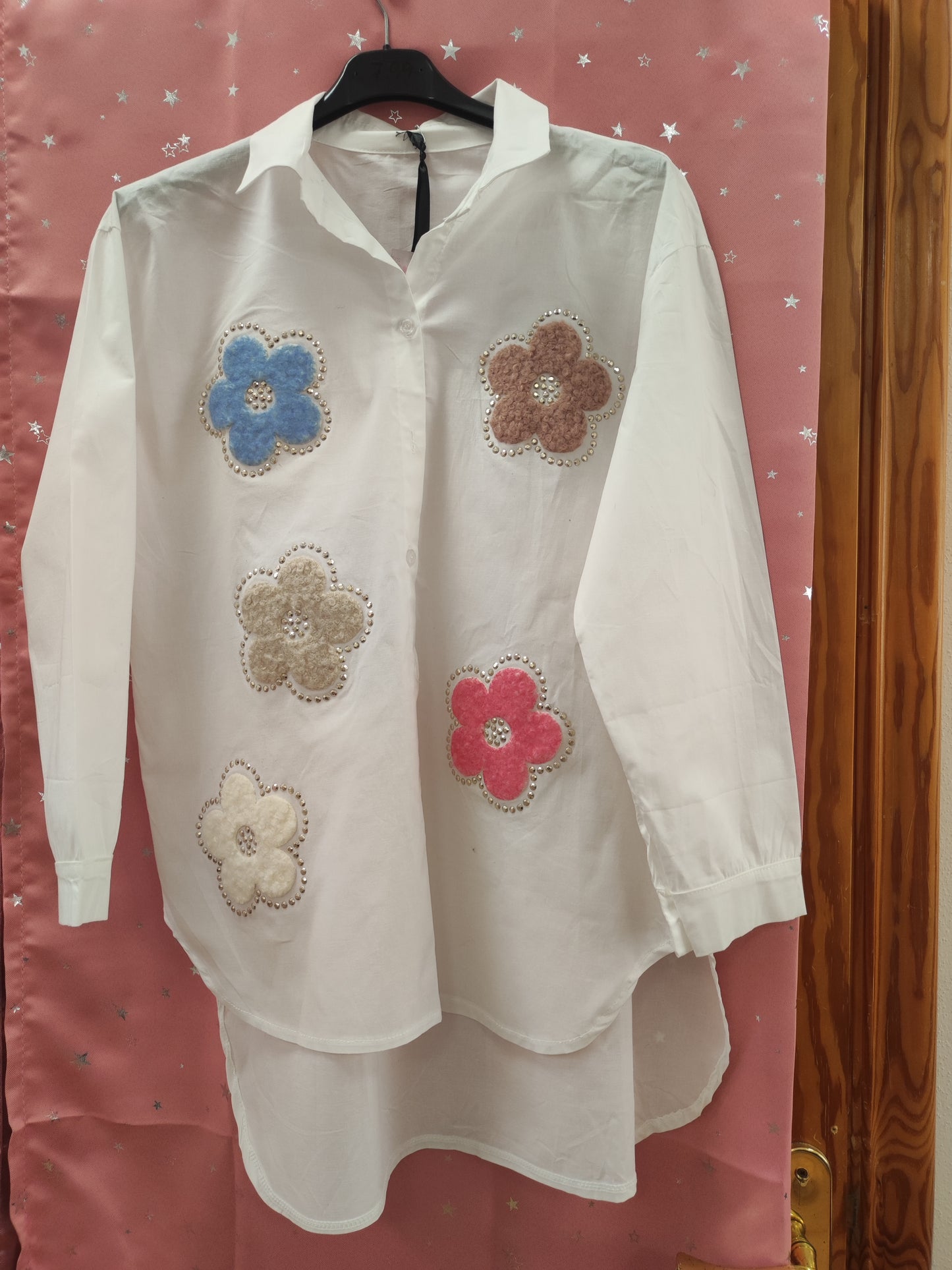 BLUSA CON FLORES MUJER MANGA LARGA