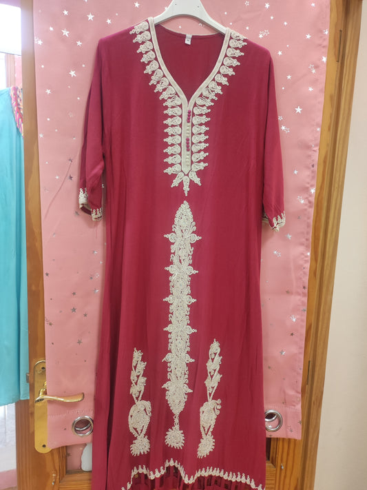 VESTIDO CAFTÁN CON MUCHA PEDRERIA DE MARRUECOS TALLA M