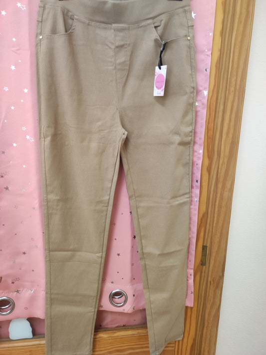 PANTALON BEIGE MUJER XXL