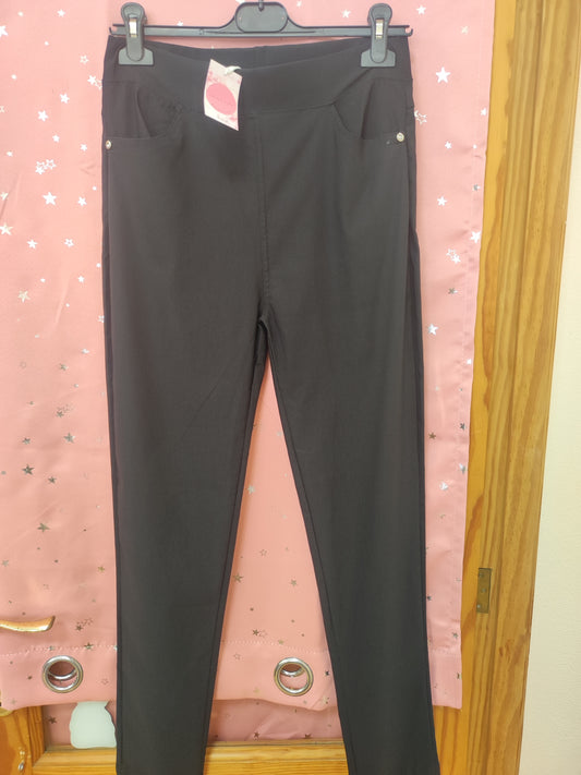 PANTALON ELASTICO CON BOLSILLOS MUJER NEGRO